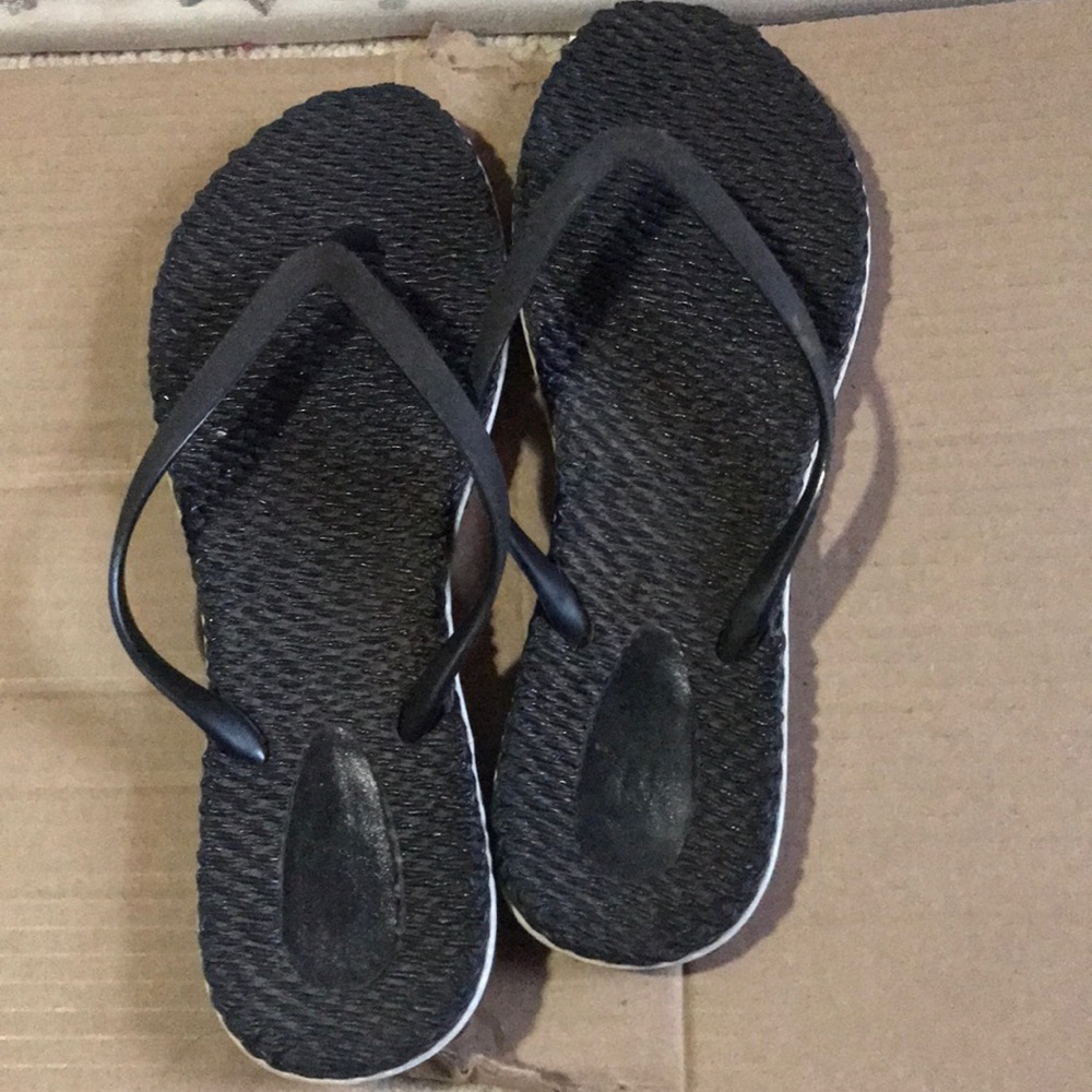 Flip flops